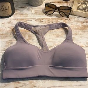 Lululemon sports bra. Lightly used. Maybe 3-4 time